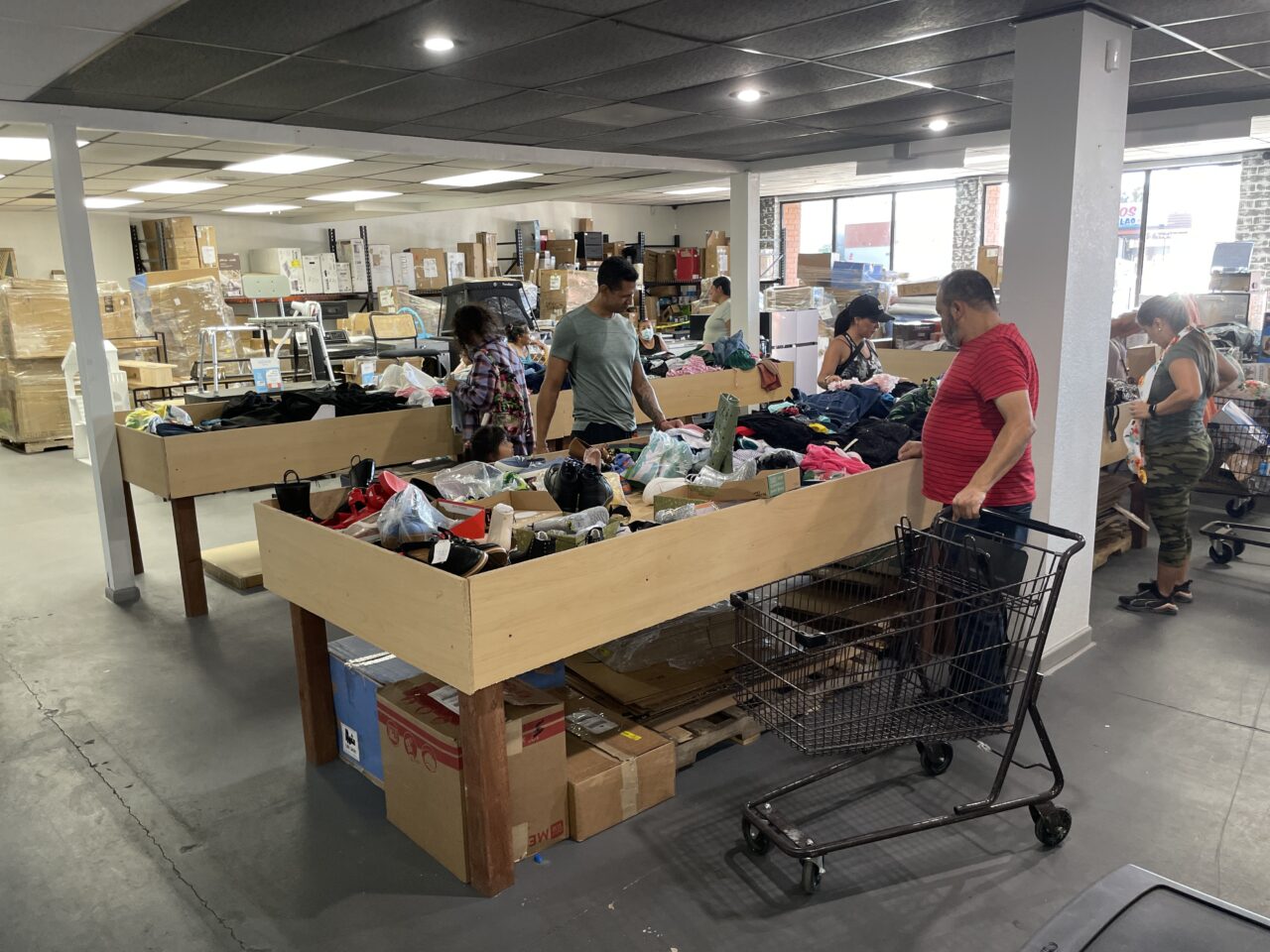 Liquidation Land in Phoenix AZ Lowest Priced Bin Store in Phoenix